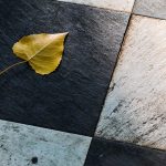 découvrez les erreurs courantes à éviter lors de l'installation d'un sol flottant. apprenez les meilleures pratiques pour garantir une pose réussie, durable et esthétique de votre revêtement de sol.